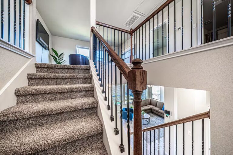 going-up-stairs-killeen-short-term-rental