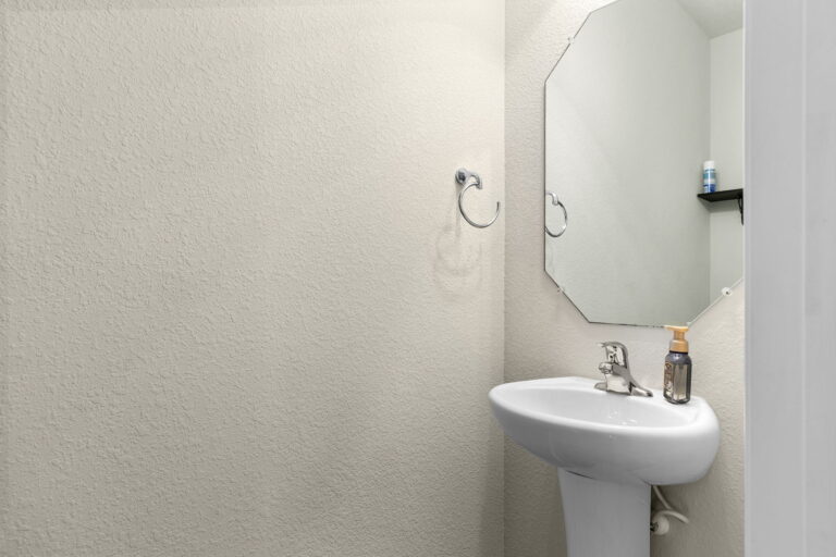 short-term-temporary-furnished-rental-homes-temple-texas-baylor-scott-and-white-medical-center-18