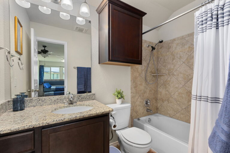 short-term-temporary-furnished-rental-homes-temple-texas-baylor-scott-and-white-medical-center-35